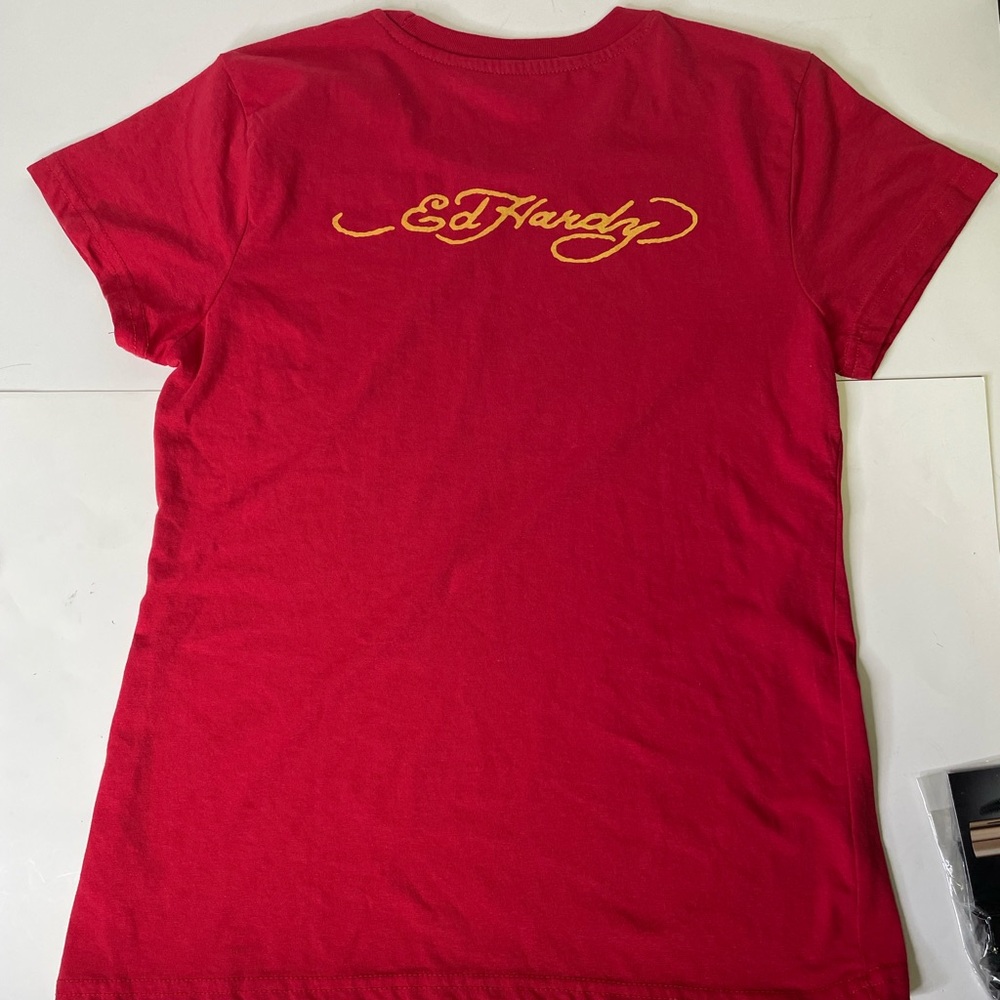 Ed hardy Graffic Vintage XL baby tee.